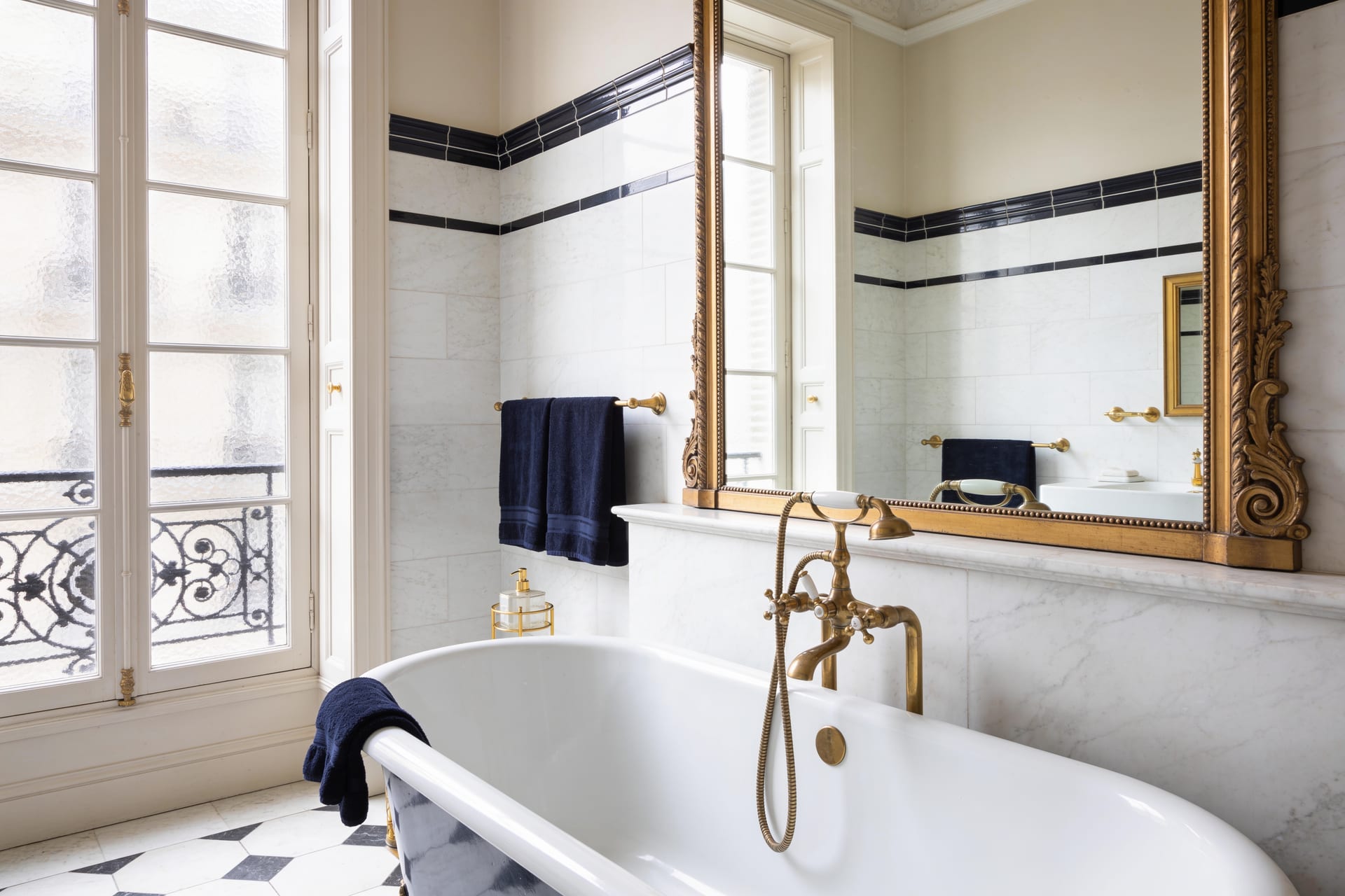 Appartement de prestige · Place du Trocadéro, Paris 16e